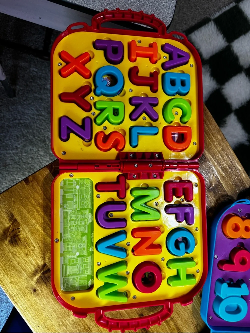 N/A elmo sesame